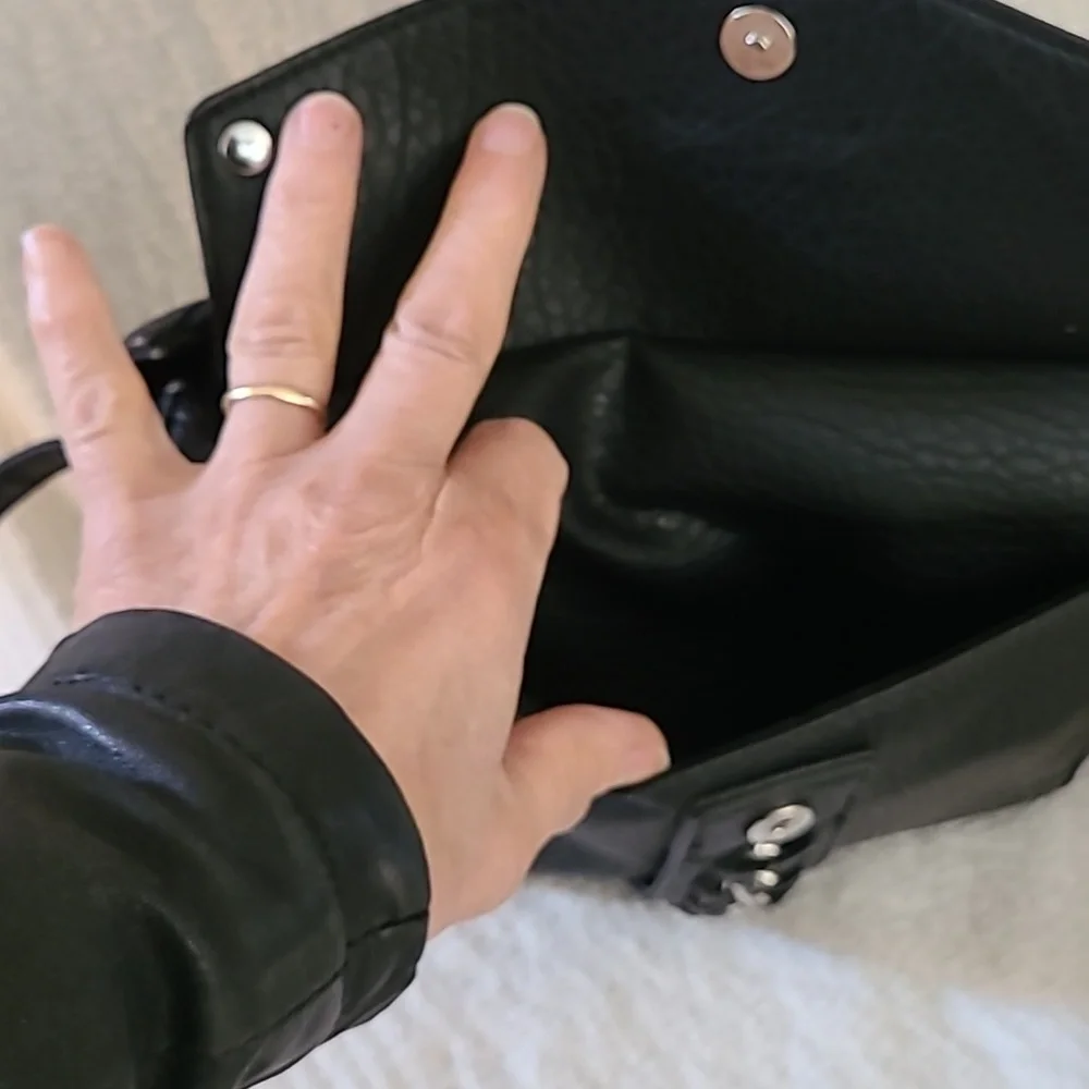 HANDBAG - Picture 7 of 12
